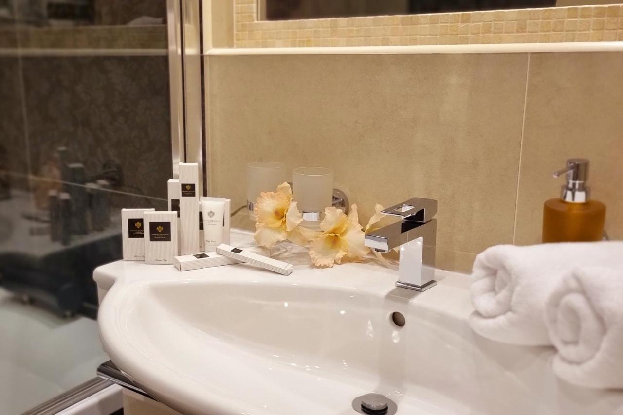 Wellness Hotel Zlata Lipa Decin Buitenkant foto