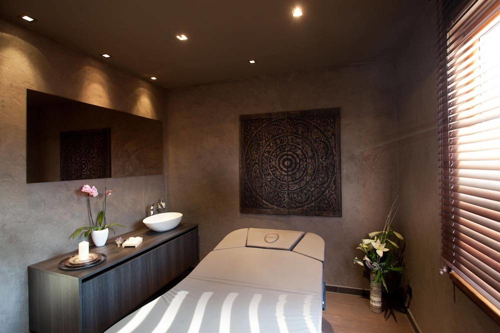 Wellness Hotel Zlata Lipa Decin Buitenkant foto